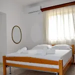 بيت للعطل Sea&lake View Escape *